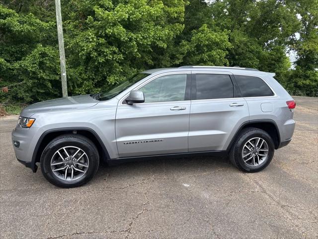 2020 Jeep Grand Cherokee Laredo E 4X2