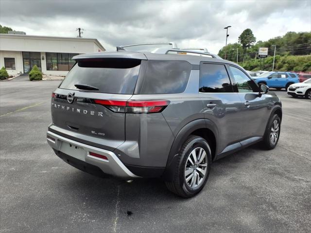 2023 Nissan Pathfinder SL 4WD