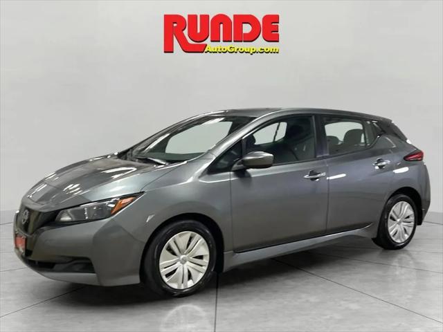 2023 Nissan LEAF S 40 kWh