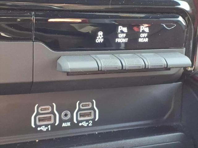 2025 Ram 1500 Rebel Crew Cab 4x4 5'7" Box
