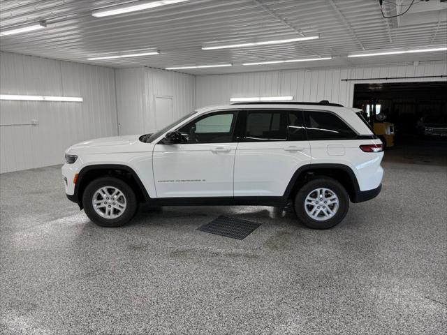 2024 Jeep Grand Cherokee Laredo 4x4