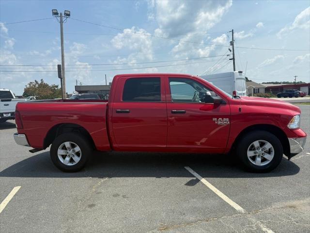 2023 RAM 1500 Classic SLT Crew Cab 4x4 57 Box
