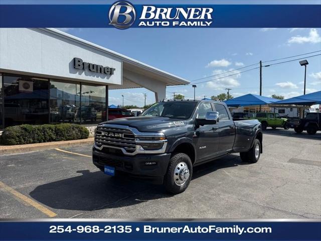 2025 RAM Ram 3500 RAM 3500 LIMITED LONGHORN CREW CAB 4X4 8 BOX