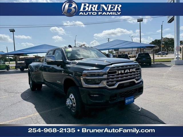 2025 RAM Ram 3500 RAM 3500 LIMITED LONGHORN CREW CAB 4X4 8 BOX