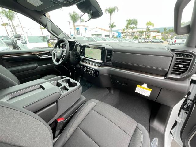 2025 Chevrolet Silverado 1500 4WD Crew Cab Short Bed LT with 2FL