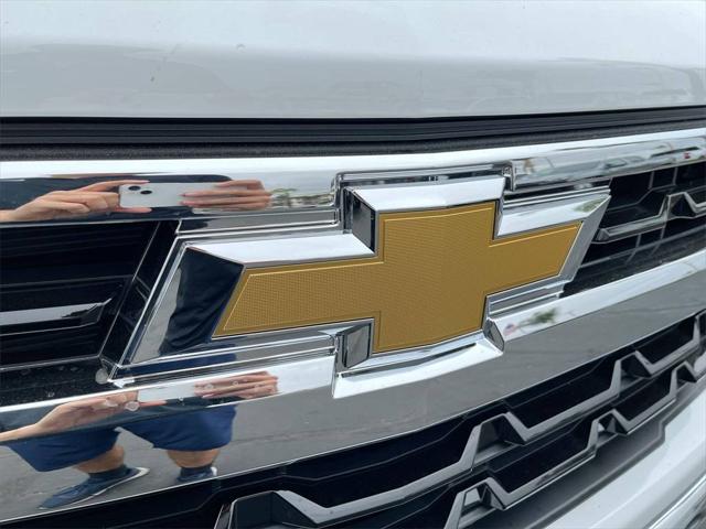 2025 Chevrolet Silverado 1500 4WD Crew Cab Short Bed LT with 2FL