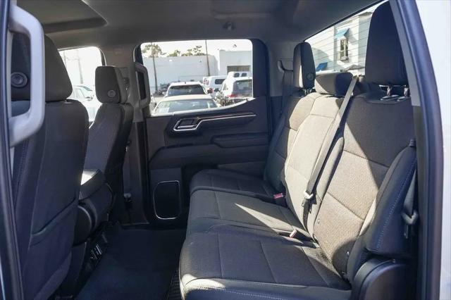 2025 Chevrolet Silverado 1500 4WD Crew Cab Short Bed LT with 2FL