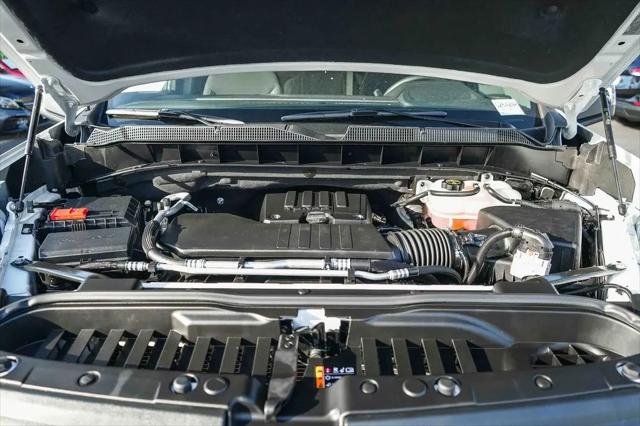 2025 Chevrolet Silverado 1500 4WD Crew Cab Short Bed LT with 2FL