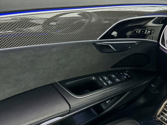 2022 Audi S8 TFSI quattro Tiptronic