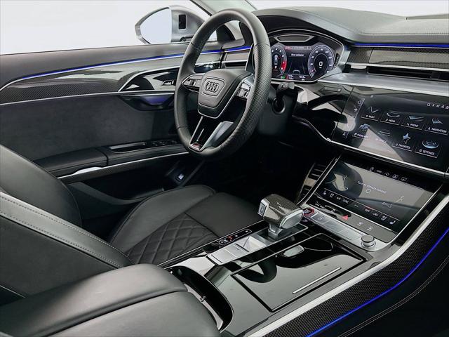 2022 Audi S8 TFSI quattro Tiptronic