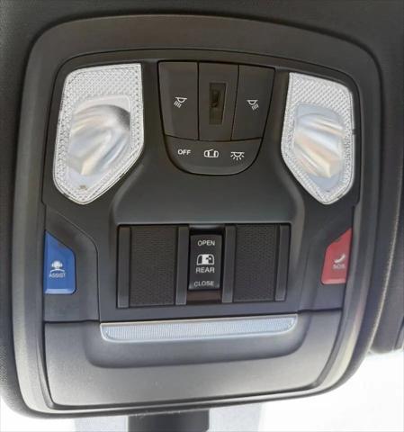 2021 Ram 1500 Big Horn Crew Cab 4x4 5'7" Box