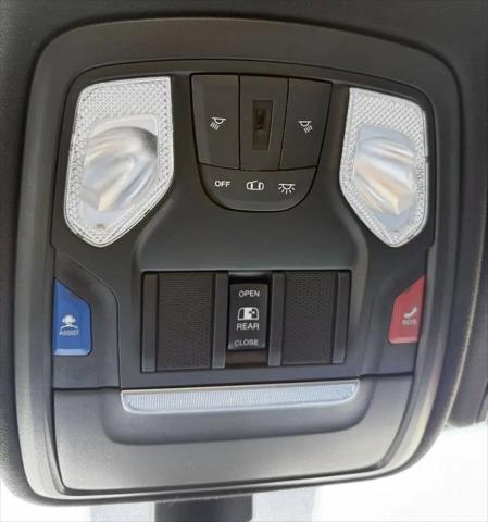2021 Ram 1500 Big Horn Crew Cab 4x4 57 Box