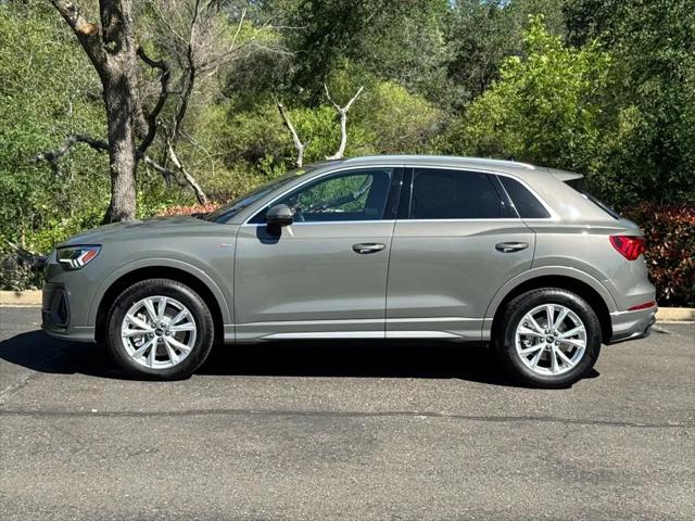 2025 Audi Q3 Premium 45 TFSI S line quattro Tiptronic