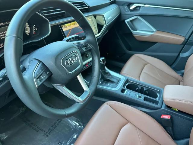2025 Audi Q3 Premium 45 TFSI S line quattro Tiptronic