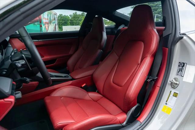 2024 Porsche 911 Carrera S