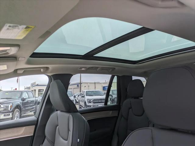 2026 Volvo XC90 Plus, B6 AWD Gas mild hybrid, Gasoline, Bright, 7 Seats