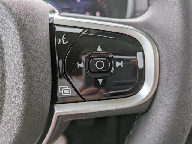 2026 Volvo XC90 Plus, B6 AWD Gas mild hybrid, Gasoline, Bright, 7 Seats