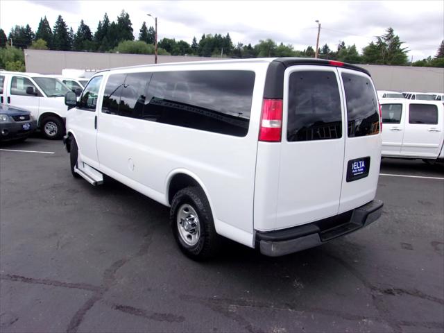 2016 Chevrolet Express LT