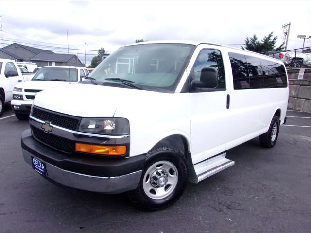 2016 Chevrolet Express LT