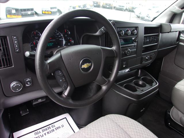 2016 Chevrolet Express LT