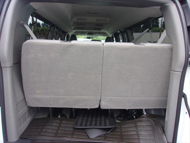 2016 Chevrolet Express LT