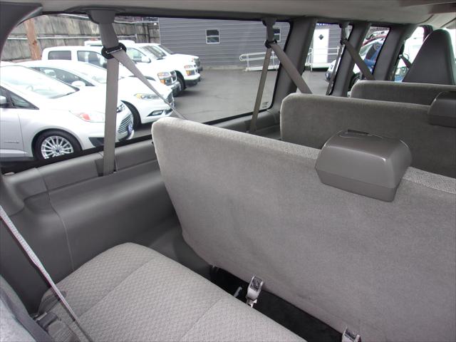 2016 Chevrolet Express LT