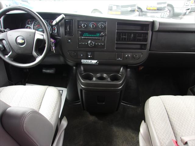 2016 Chevrolet Express LT
