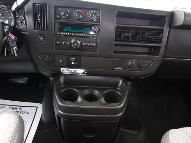 2016 Chevrolet Express LT