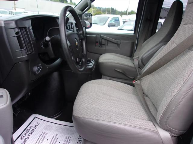2016 Chevrolet Express LT