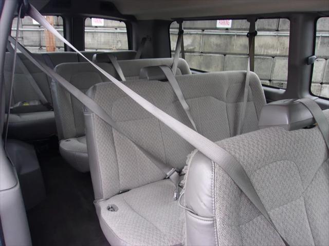 2016 Chevrolet Express LT