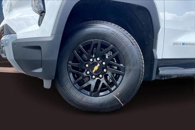 2026 Chevrolet Silverado EV LT