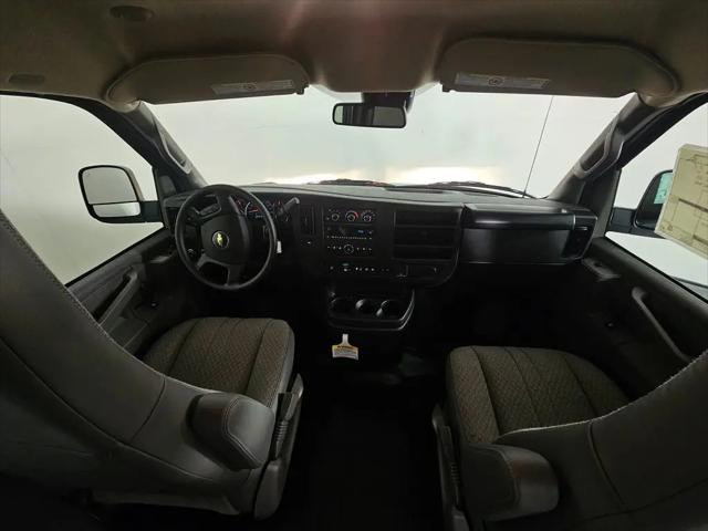 2025 Chevrolet Express Cargo Van RWD 2500 Extended Wheelbase WT