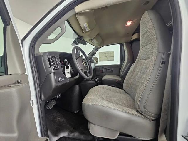2025 Chevrolet Express Cargo Van RWD 2500 Extended Wheelbase WT