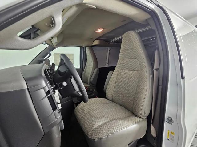 2025 Chevrolet Express Cargo Van RWD 2500 Extended Wheelbase WT