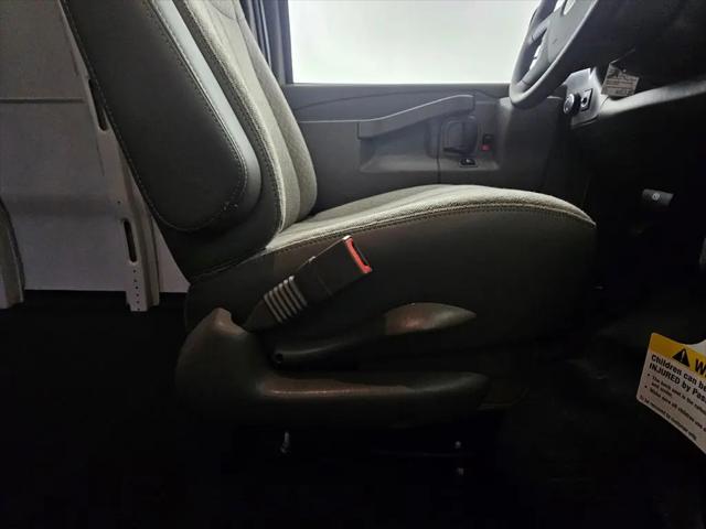 2025 Chevrolet Express Cargo Van RWD 2500 Extended Wheelbase WT