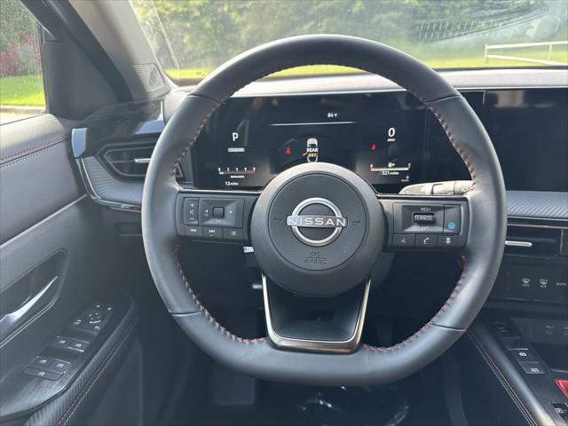 2025 Nissan Kicks SR Intelligent AWD