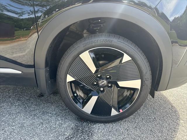 2025 Nissan Kicks SR Intelligent AWD