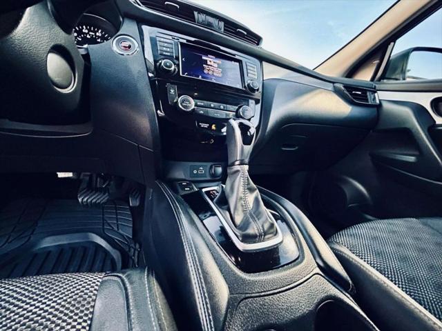 2020 Nissan Rogue Sport SV AWD Xtronic CVT