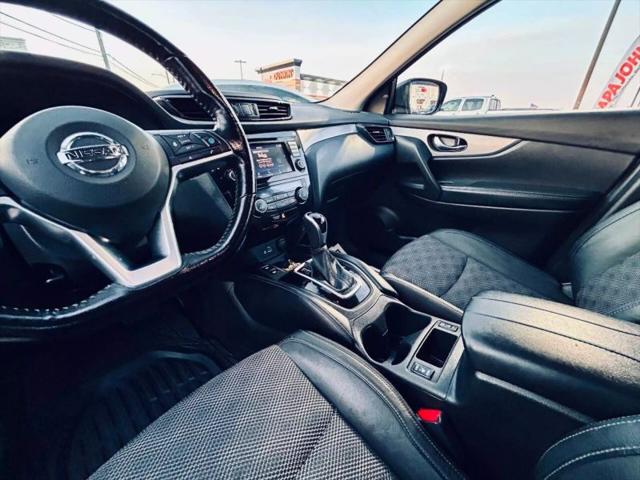 2020 Nissan Rogue Sport SV AWD Xtronic CVT