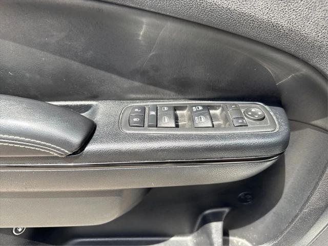 2016 Chrysler 300 300S