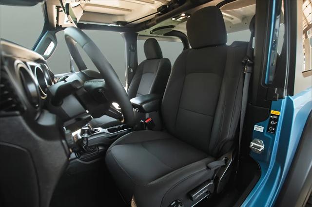 2023 Jeep Wrangler 2-Door Sport S 4x4