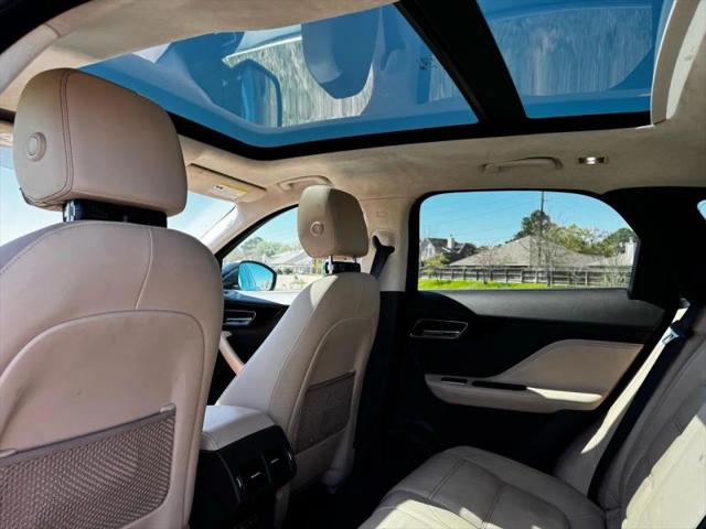 2019 Jaguar F-PACE 25t Prestige