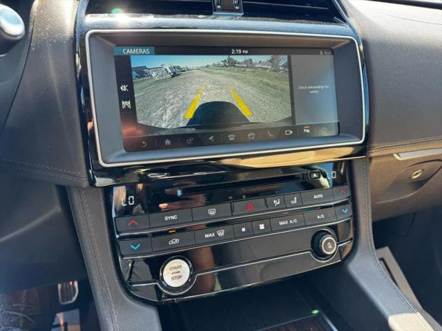 2019 Jaguar F-PACE 25t Prestige