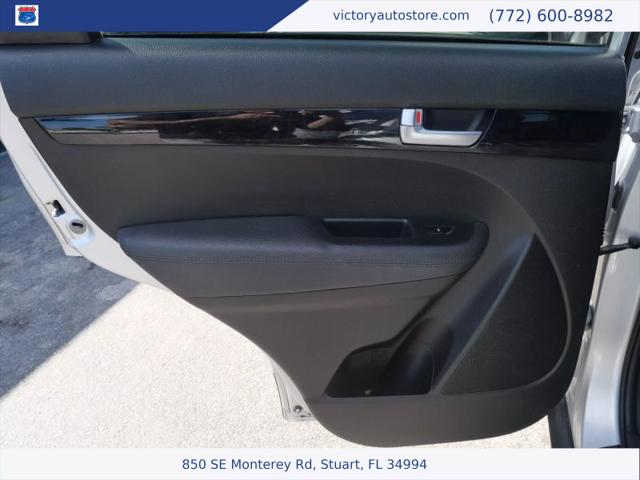 2014 Kia Sorento LX