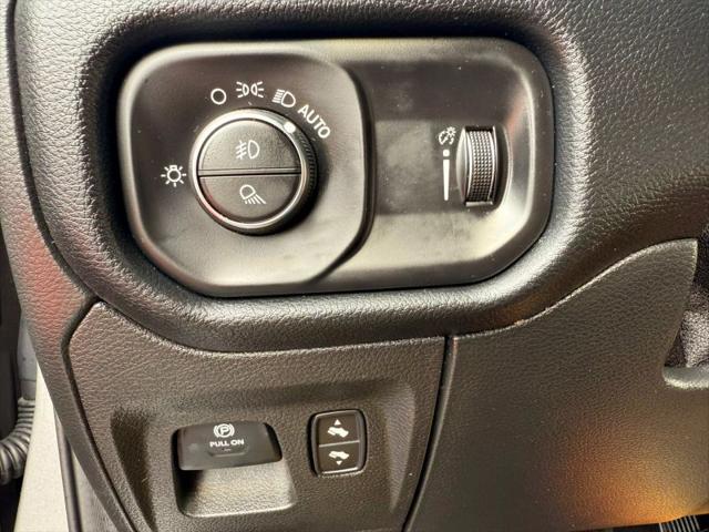 2021 Ram 1500 Big Horn Crew Cab 4x4 57 Box