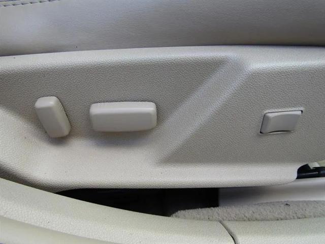 2009 Cadillac CTS Standard