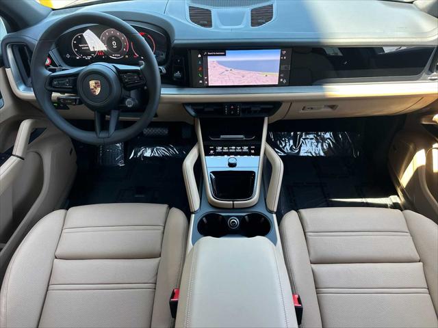 2025 Porsche Cayenne AWD