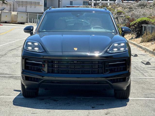 2025 Porsche Cayenne AWD