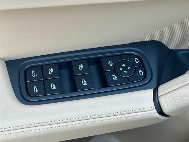2025 Porsche Cayenne AWD