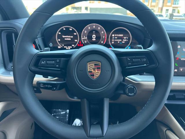 2025 Porsche Cayenne AWD
